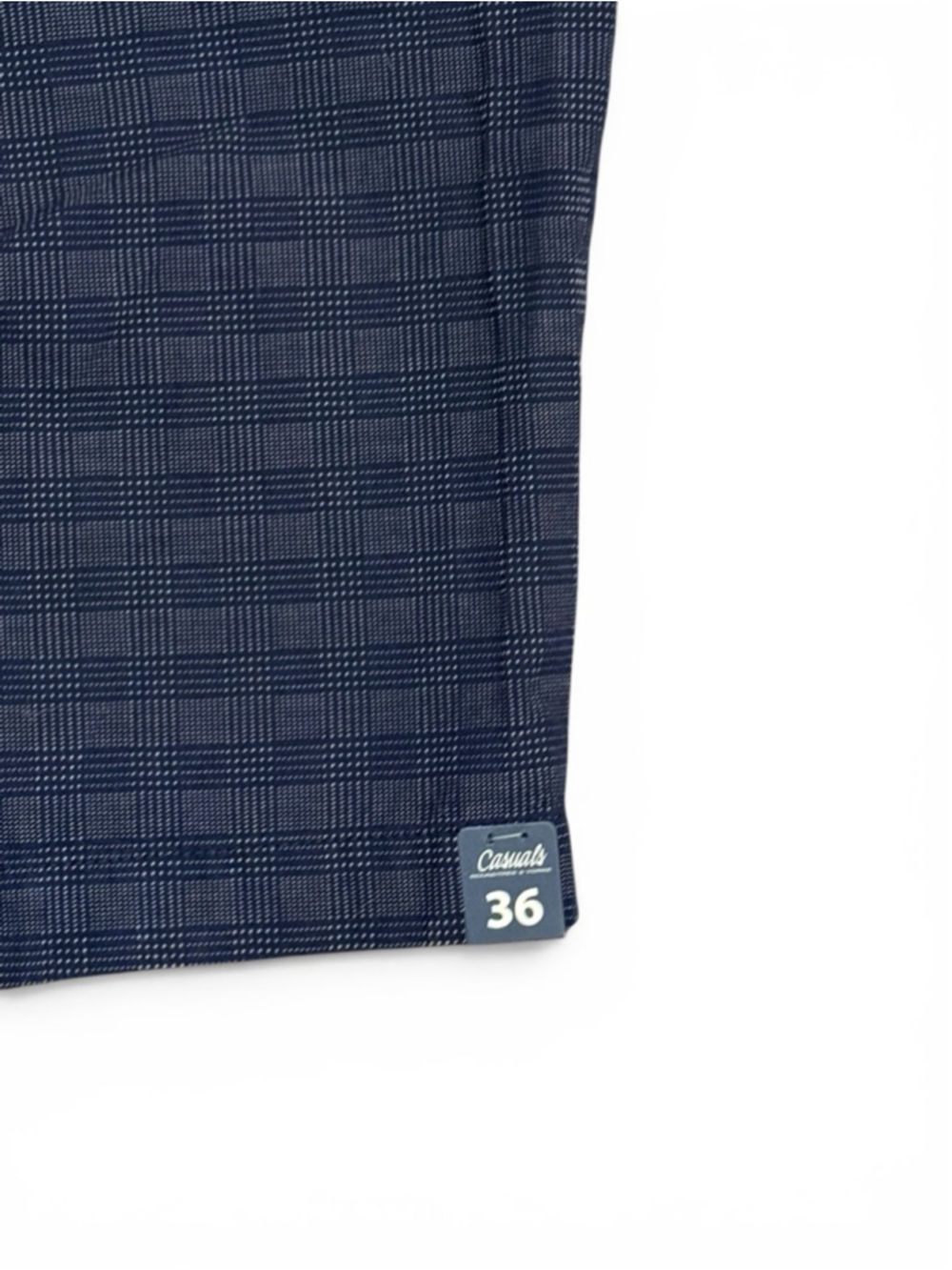 Roundtree & Yorke Casuals Shorts Mens 36 Blue Plaid Straight Fit Flat Front NWT - Picture 5 of 7